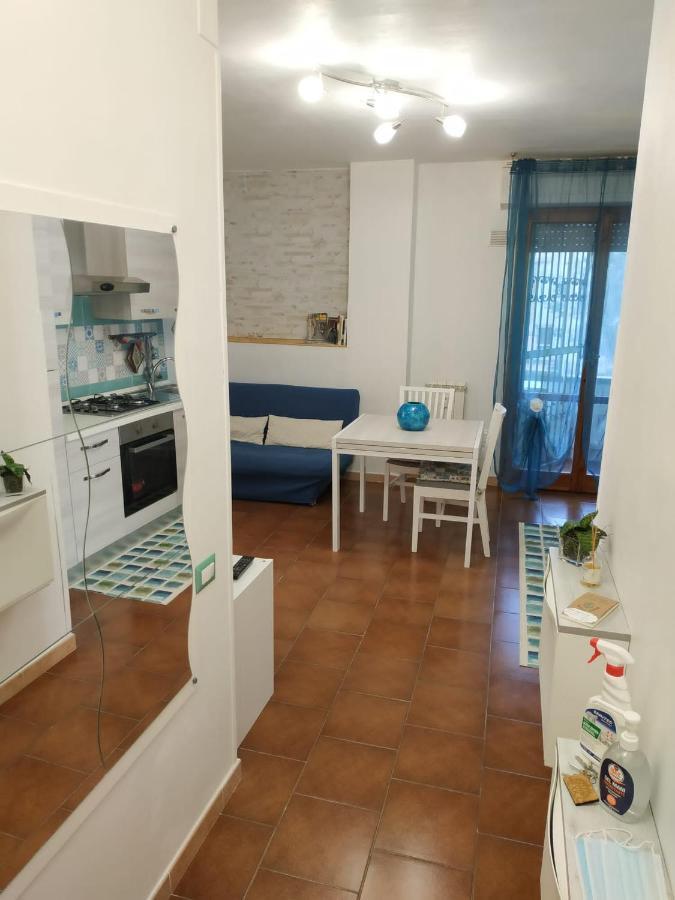 Mini Suite Pisa Bagian luar foto